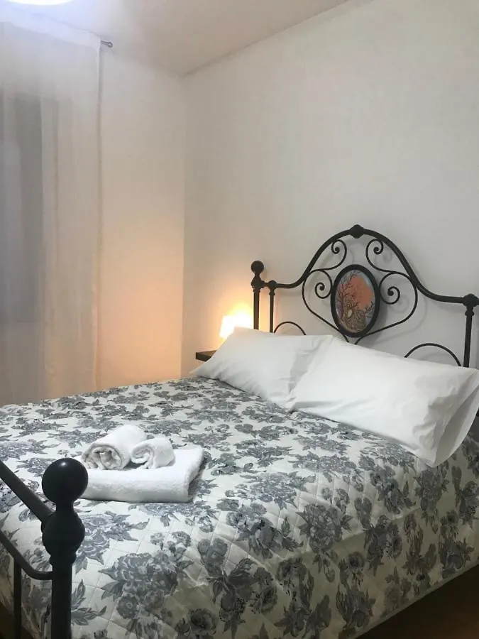 Apartment Mgm Home Arezzo Italy